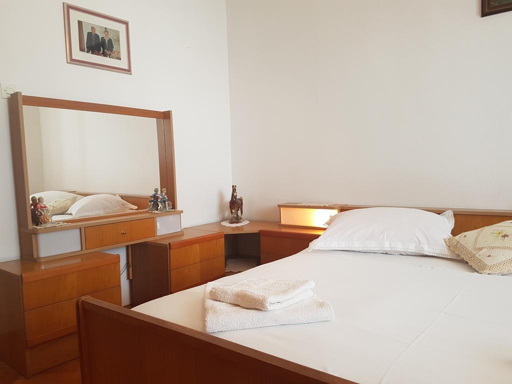 אומיס Apartments Coko מראה חיצוני תמונה