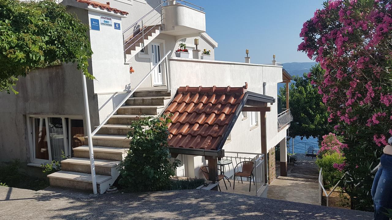 אומיס Apartments Coko מראה חיצוני תמונה
